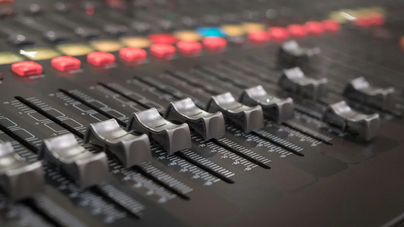 Console faders and channel keys