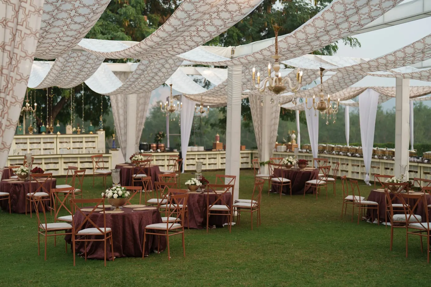 Outdoor reception with festoon lighting