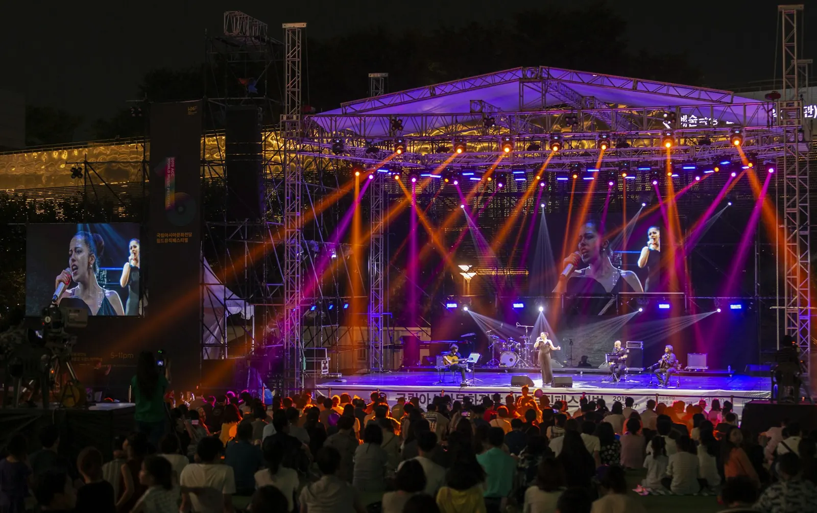 Outdoor stage with LED side screens