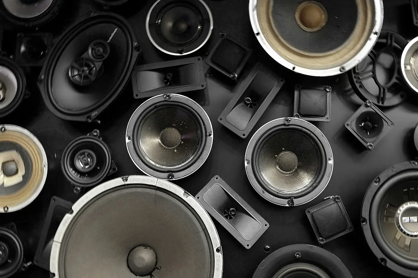 Woofers, mid-range drivers and tweeters