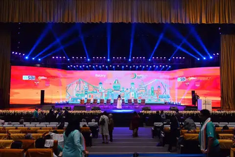 Solutions Events Concerts & Live Shows: auditorium beams