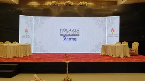 Solutions Events Fabrication: aparaa brand stage